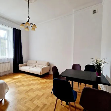 J&w Elektoralna Cozy Flat