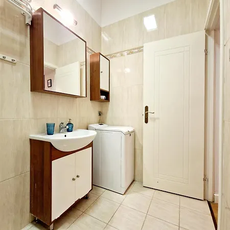 J&w Elektoralna Cozy Flat Apartment
